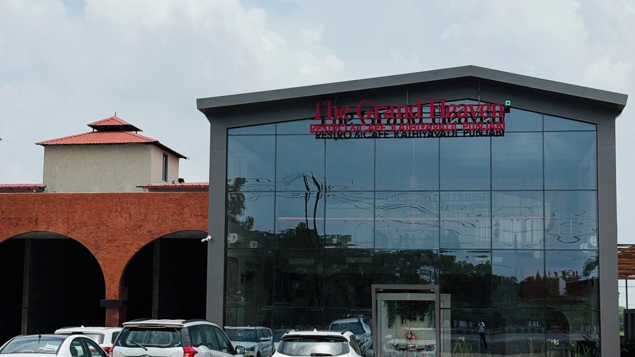 Photo of Outdoor in Surat District