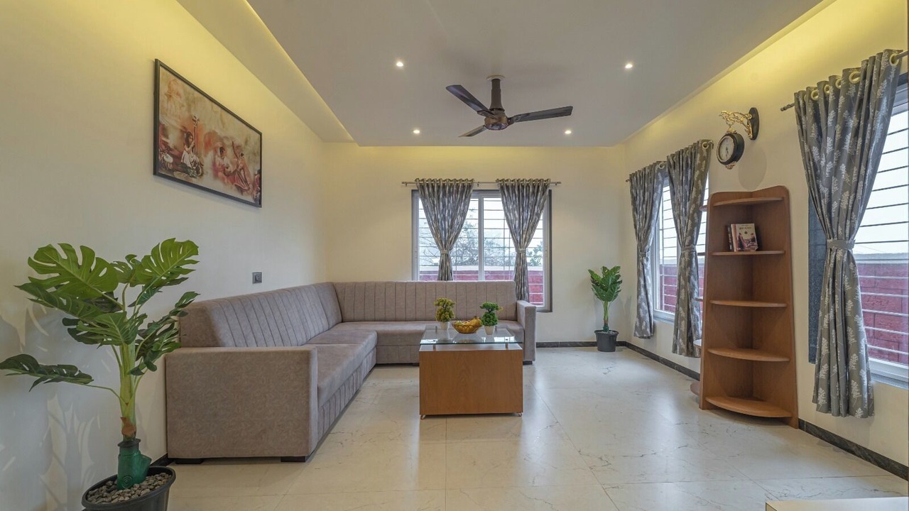 Photo of Livingroom in Bhilar