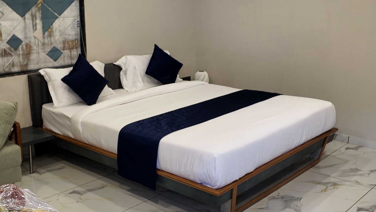 Photo of Bedroom in Gandhinagar