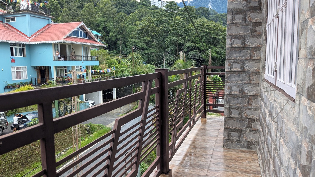 Photo of Patio Balcony in Rumtek