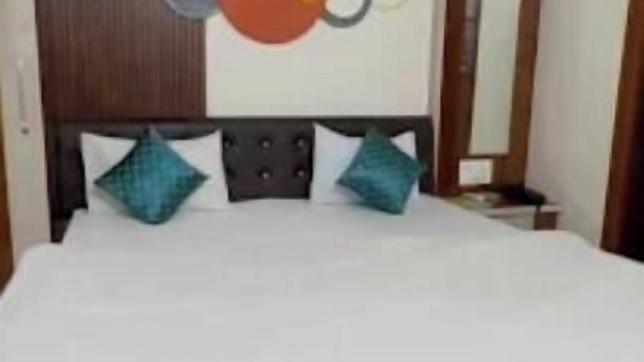 Photo of Bedroom in Pratapgarh