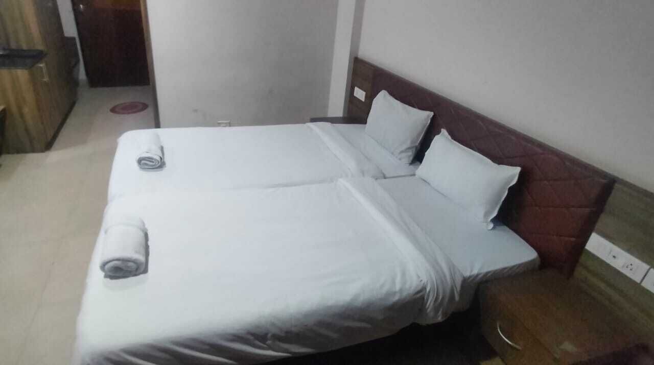 Photo of Bedroom in Thampanoor