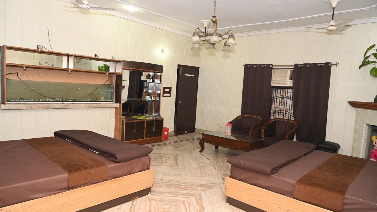 Photo of Bedroom in Auli