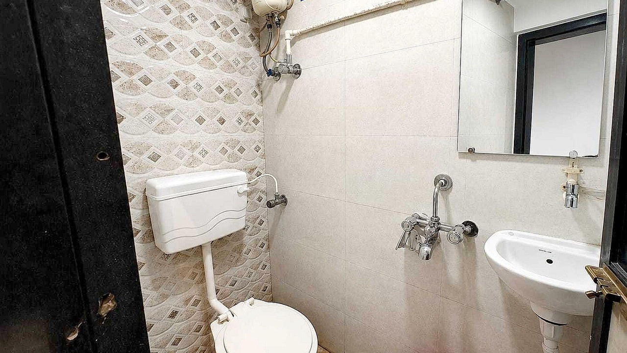 Photo of Bathroom in Kandiwali West