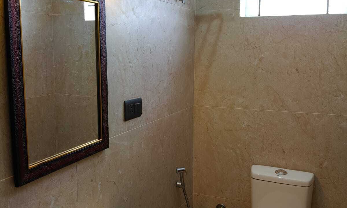 Photo of Bathroom in Palm Meadows