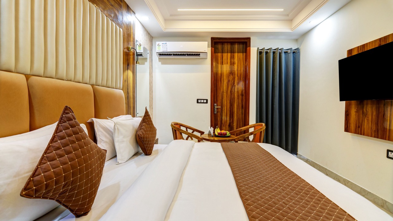 Photo of Bedroom in Mahipalpur Extension