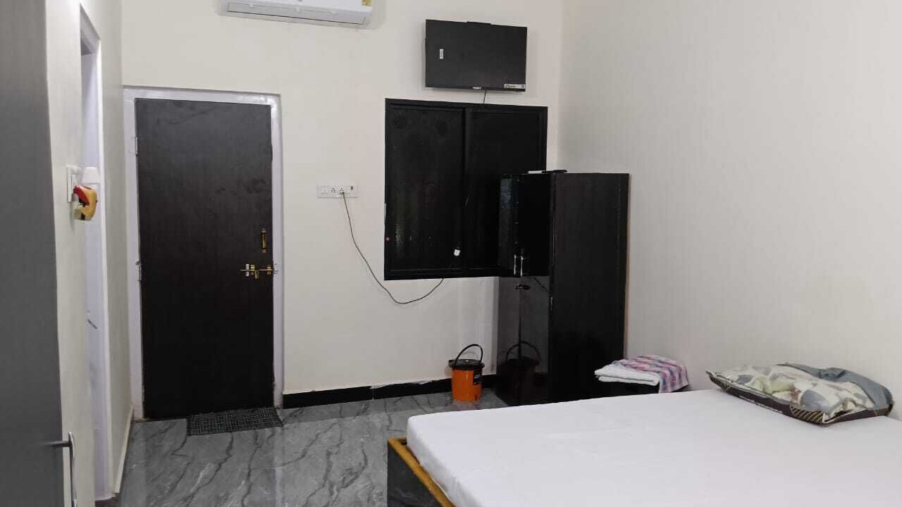 Photo of Bedroom in Bhiwapur