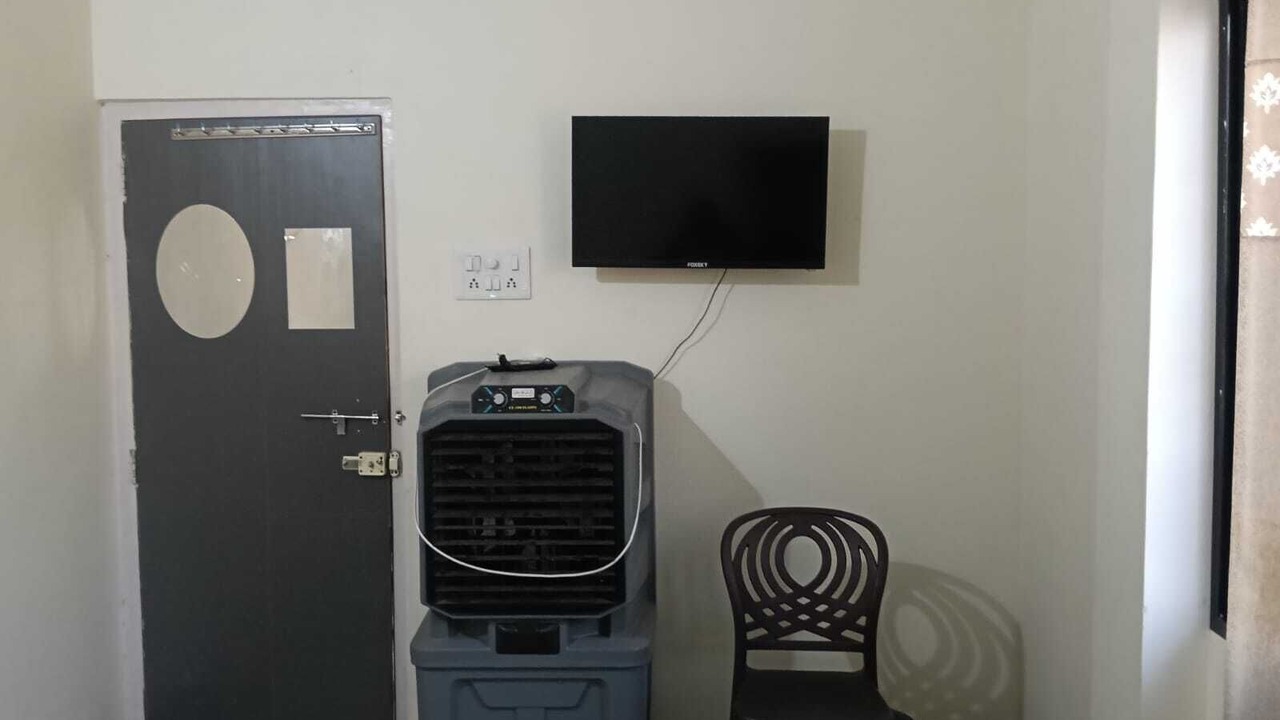 Photo of Bedroom in Bhiwapur