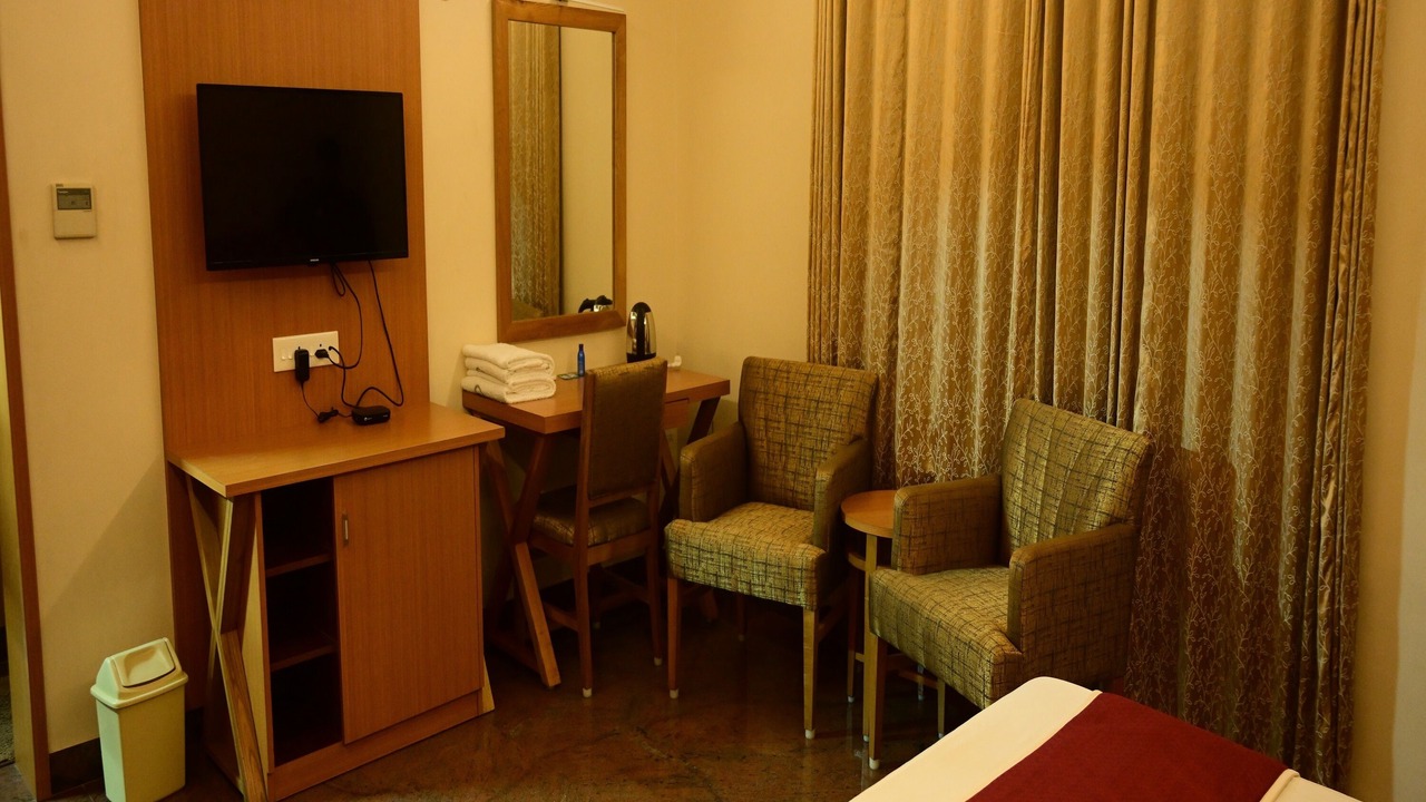 Photo of Bedroom in Mayiladuthurai