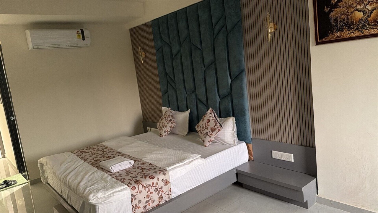 Photo of Bedroom in Vadodara