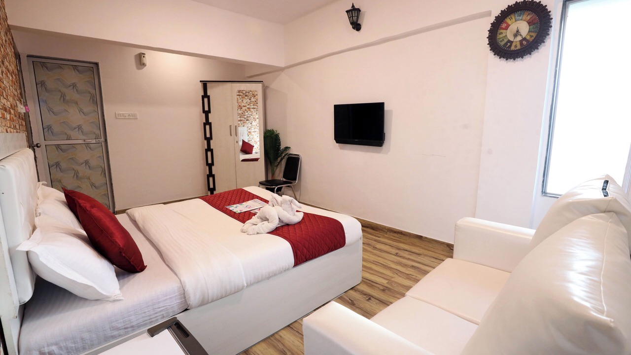 Photo of Bedroom in Kandivali East