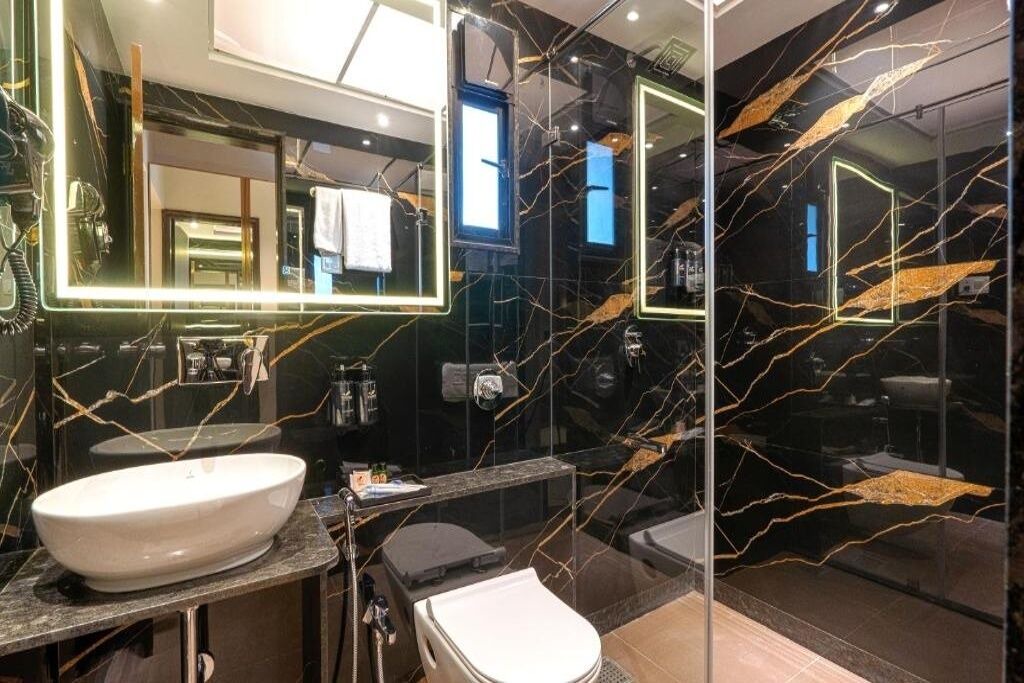 Photo of Bathroom in Viman Nagar