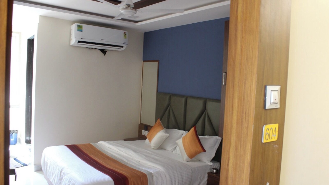 Photo of Bedroom in Sabarmati