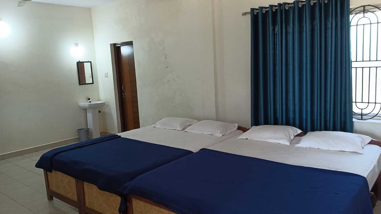 Photo of Bedroom in Murudeshwara