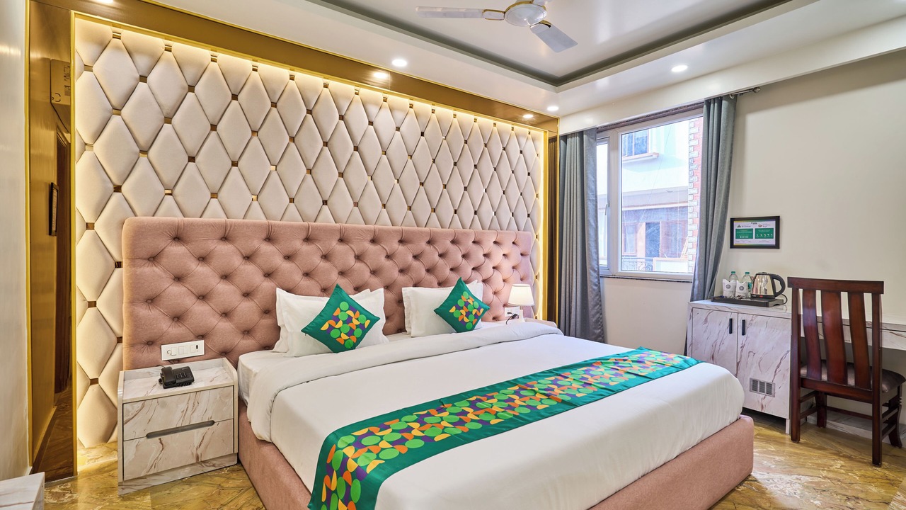 Photo of Bedroom in Karol Bagh