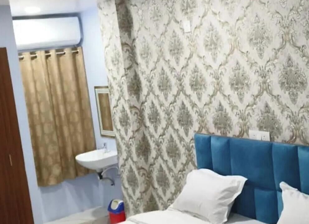 Photo of Bedroom in Dhanbad