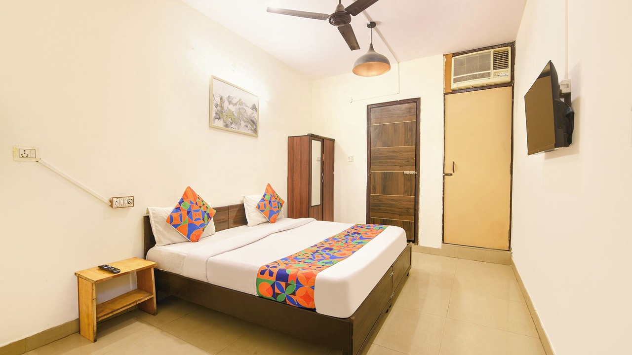 Photo of Bedroom in East of Kailash