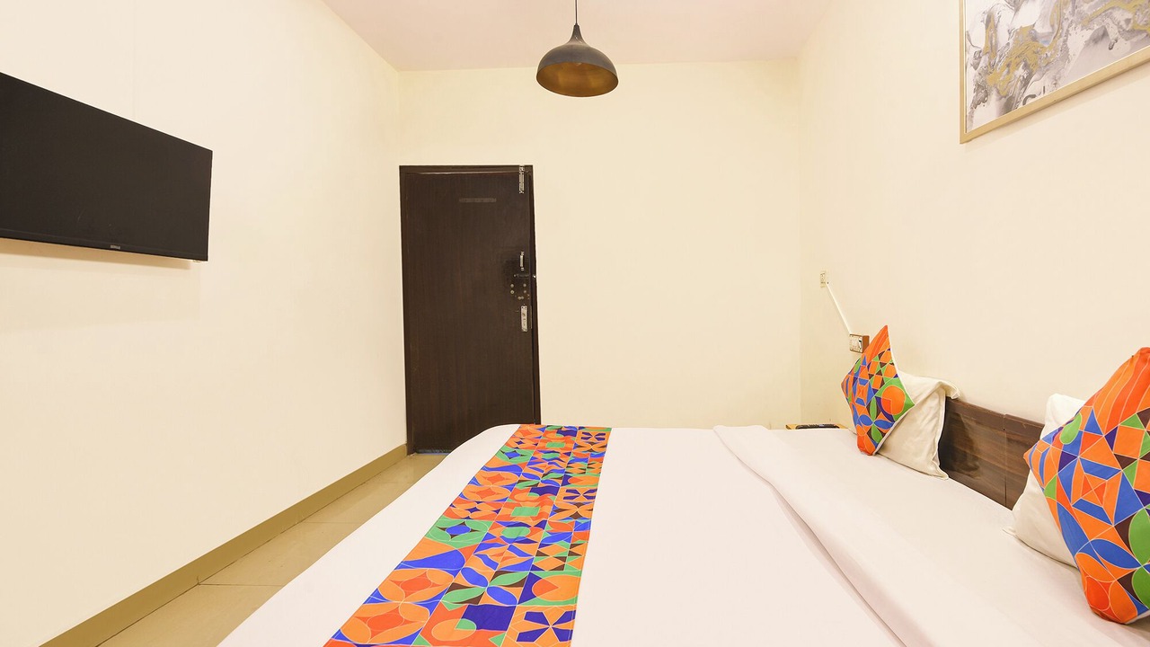 Photo of Bedroom in East of Kailash