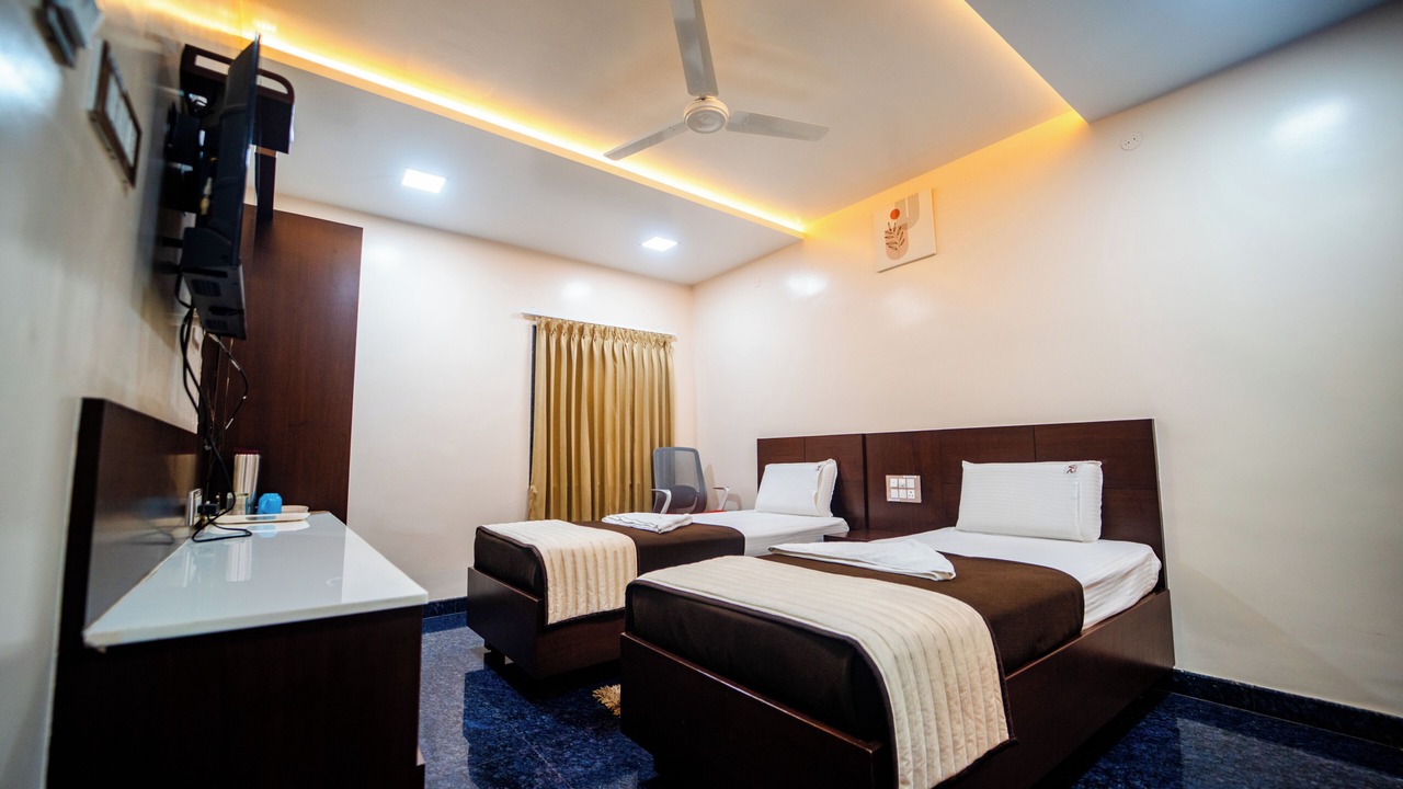 Photo of Bedroom in Thanjavur