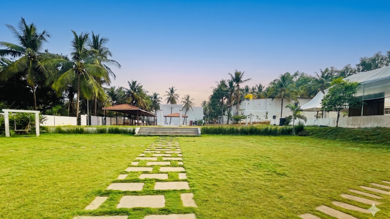 Photo of Outdoor in Manchanabele