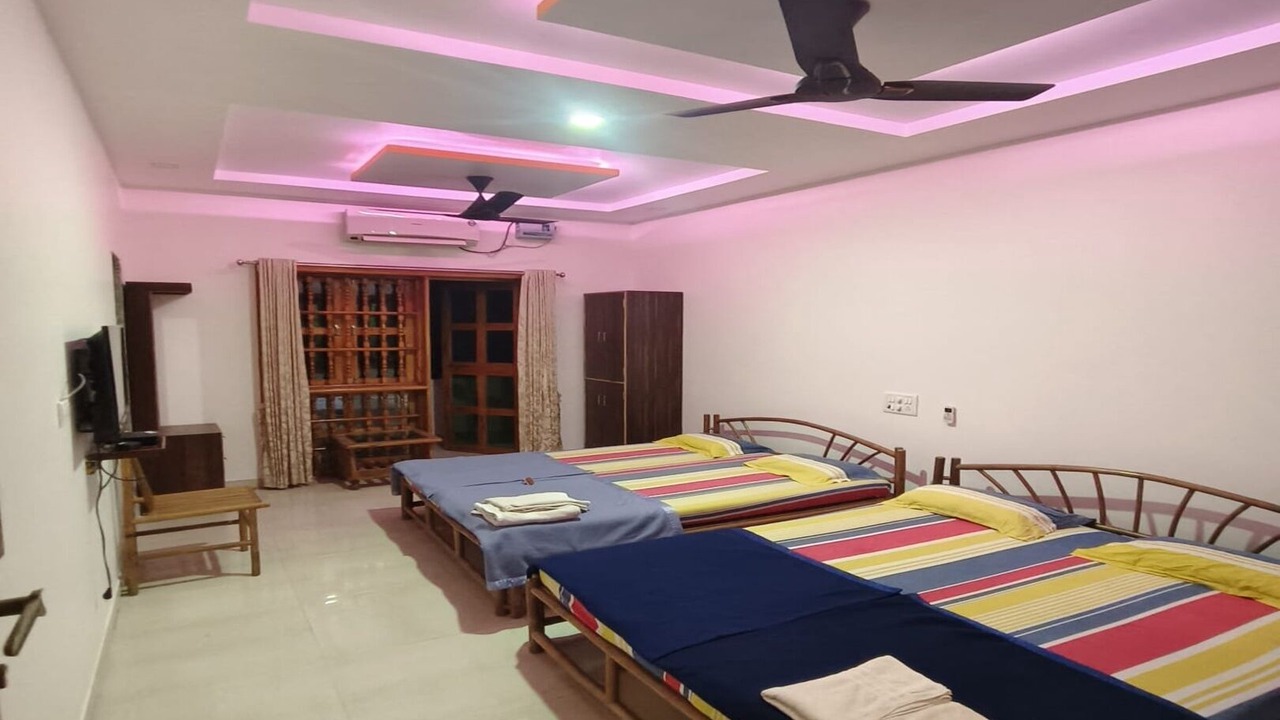 Photo of Bedroom in Tarkarli