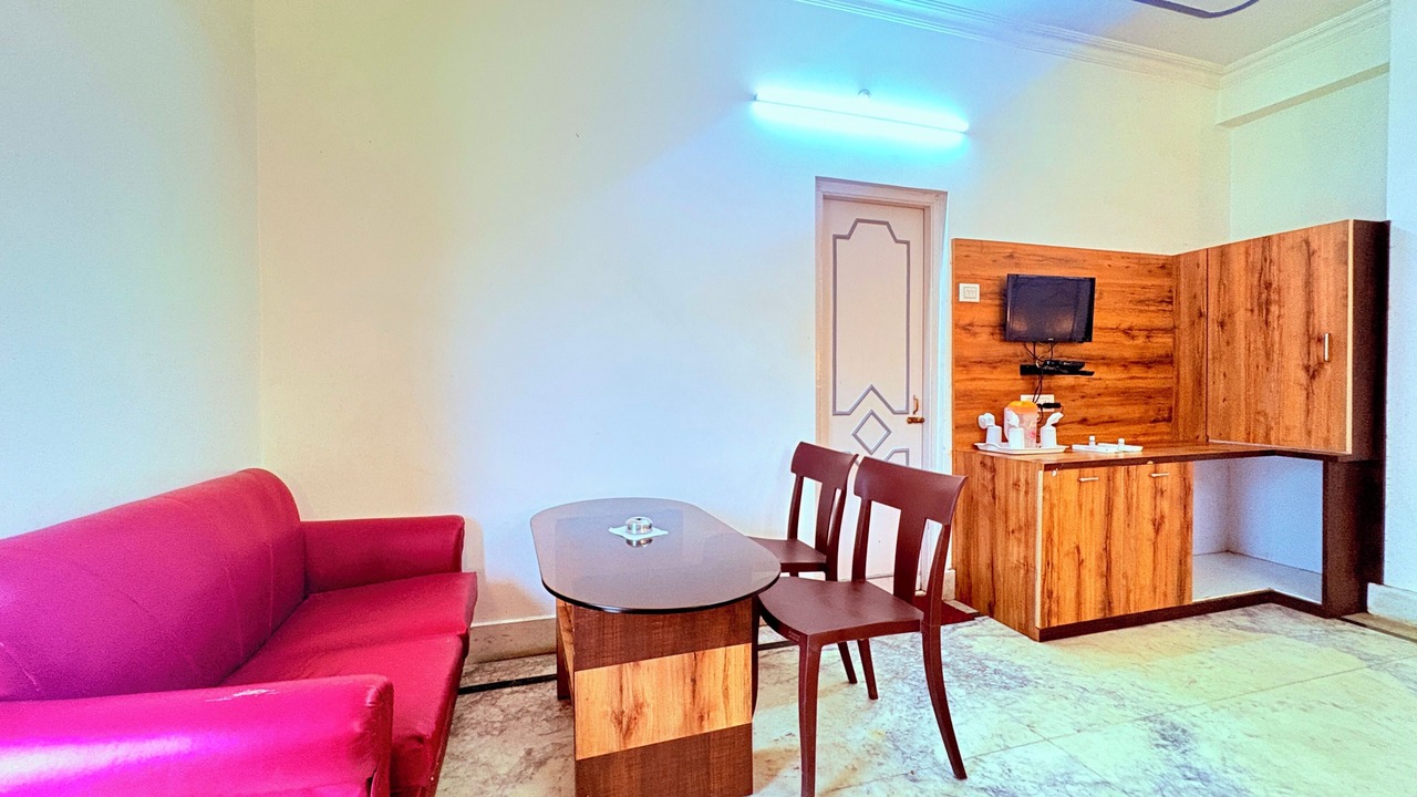 Photo of Bedroom in Tarapith