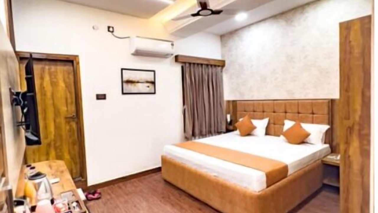 Photo of Bedroom in Gyanpur