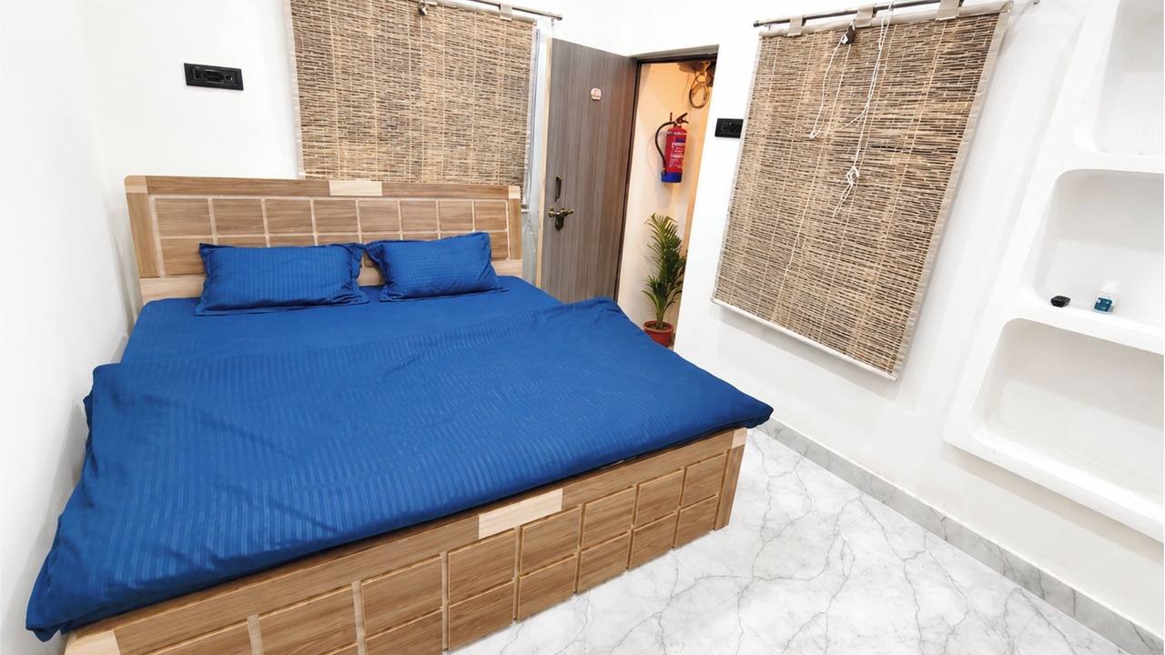 Photo of Bedroom in Mahmoorganj