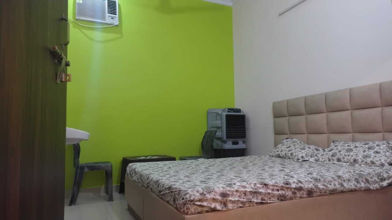 Photo of Bedroom in Basti