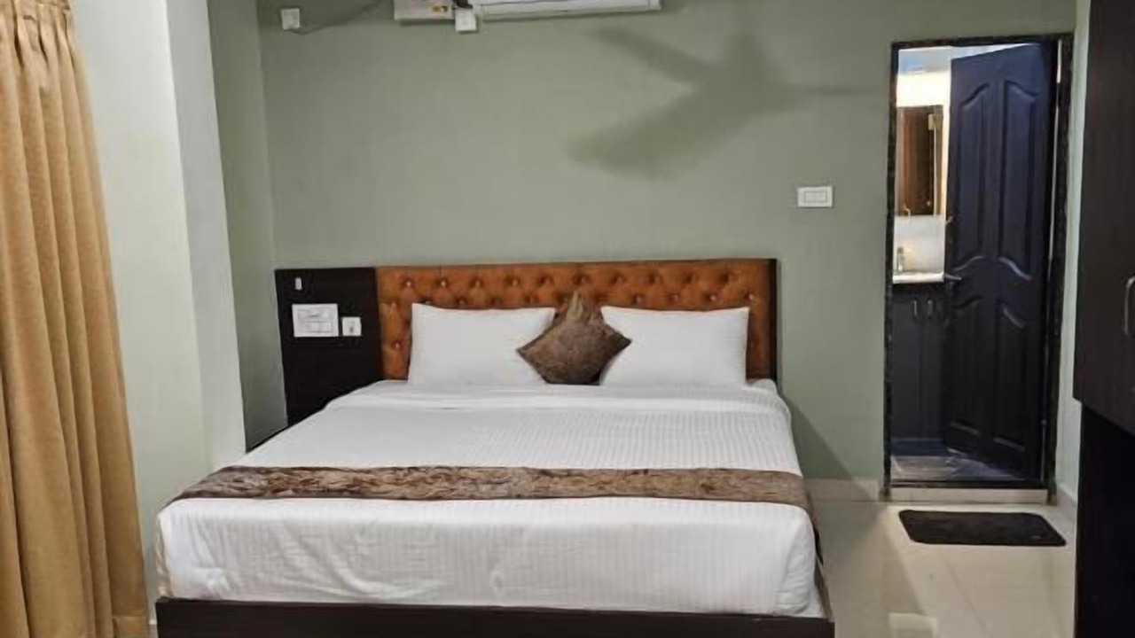 Photo of Bedroom in Hireguthi