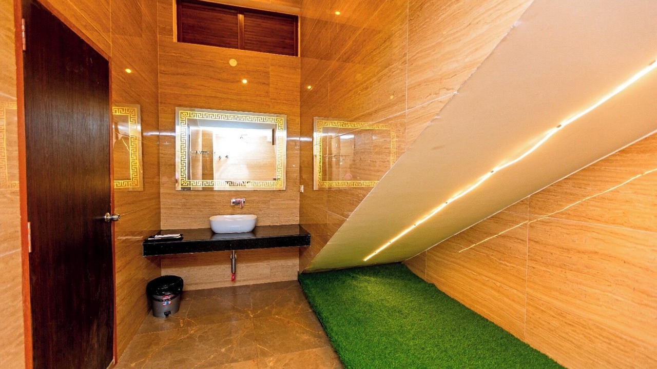 Photo of Bathroom in Kuilapalayam