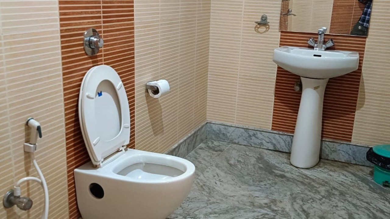 Photo of Bathroom in Neora