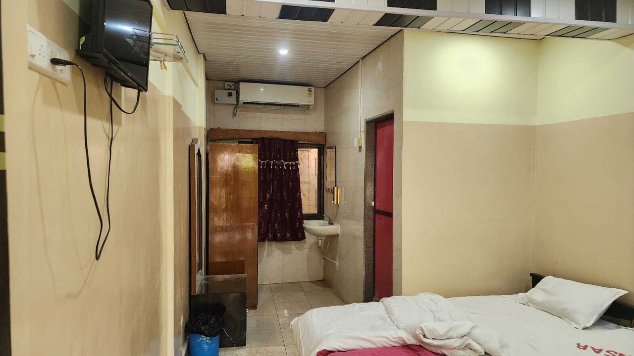 Photo of Bedroom in Mhasla