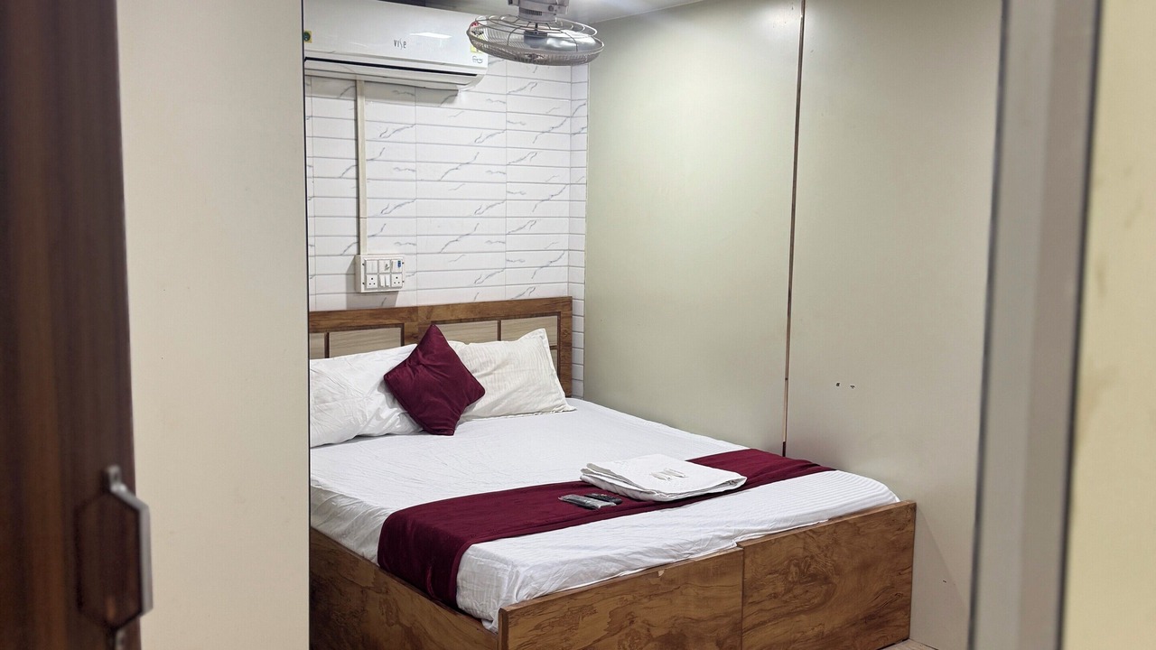 Photo of Bedroom in Mumbai