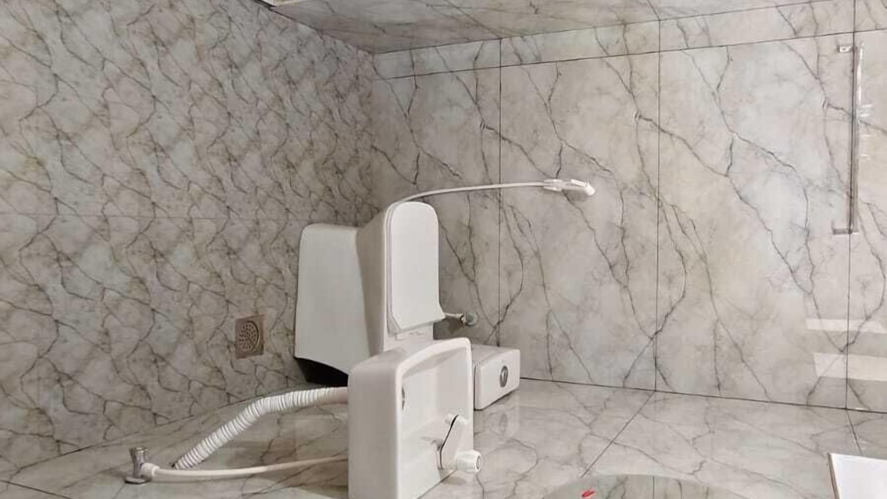 Photo of Bathroom in Kuilapalayam
