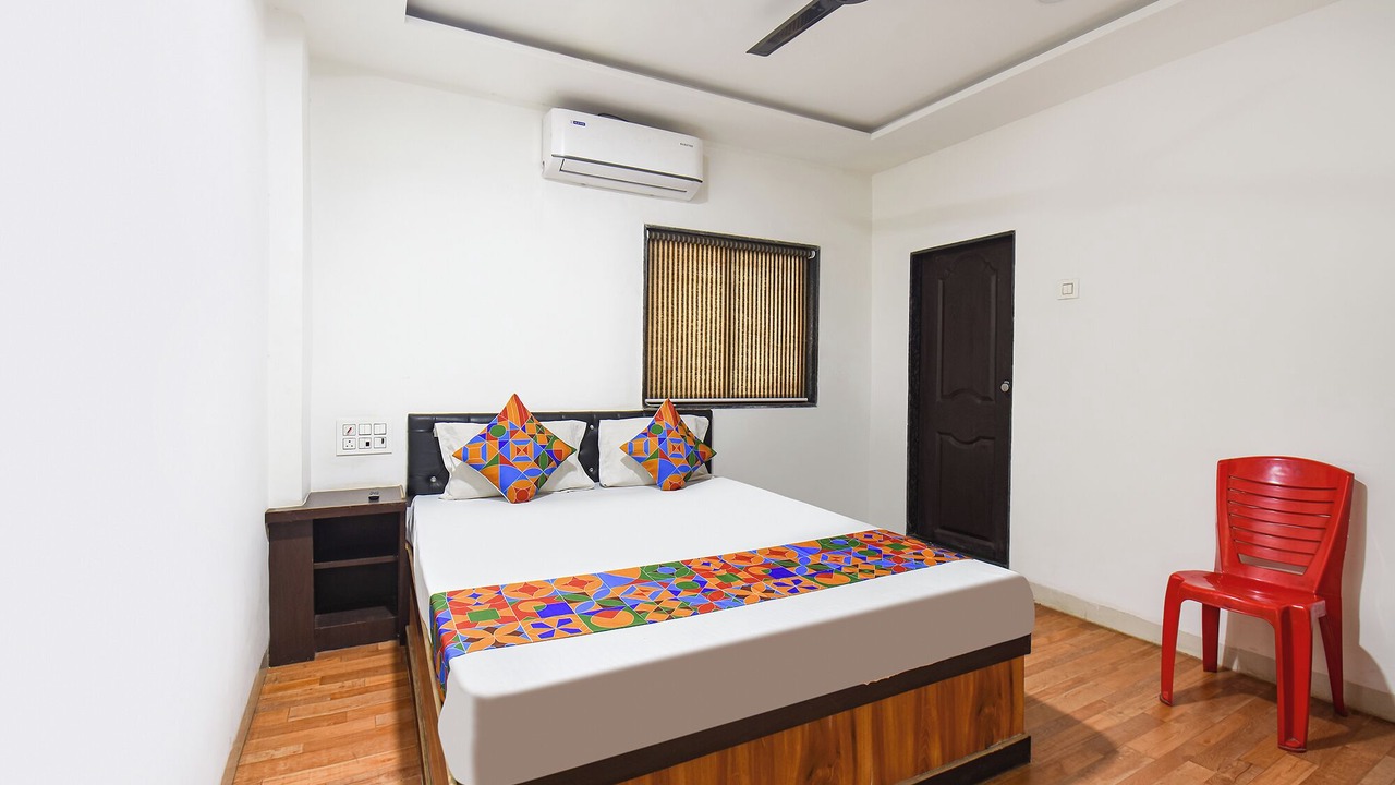 Photo of Bedroom in Hadapsar
