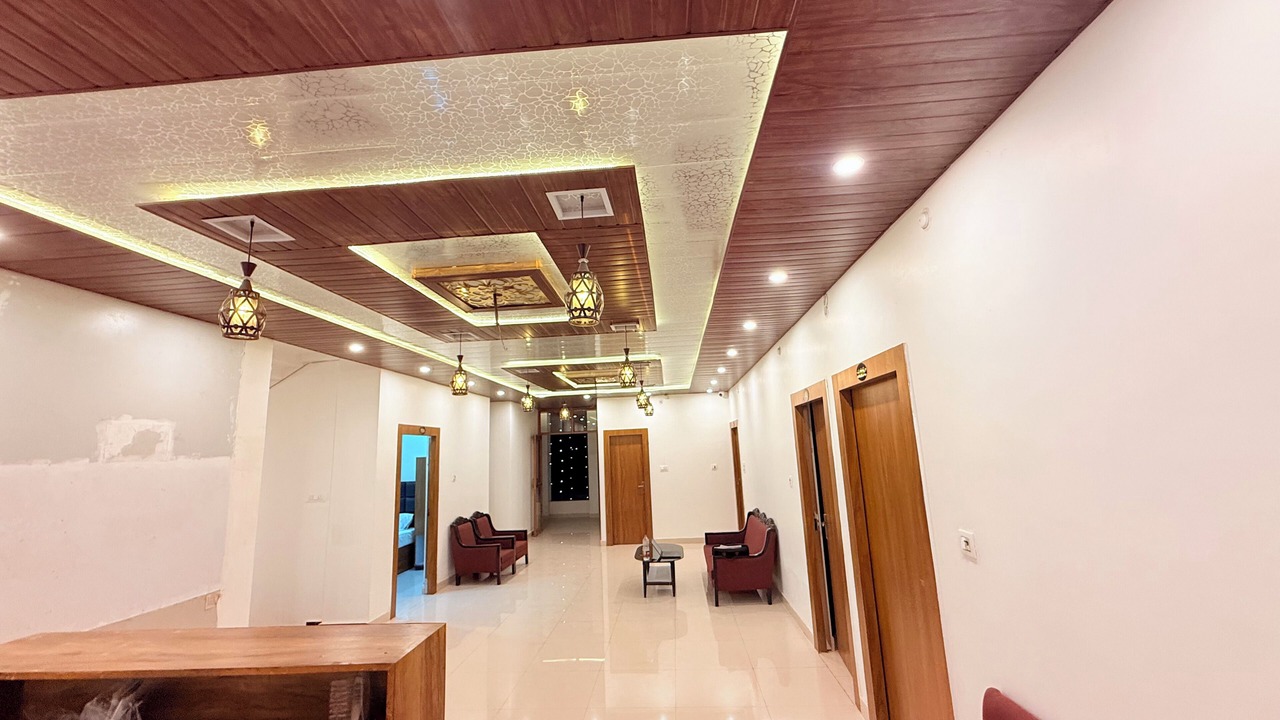 Photo of Bedroom in Naini