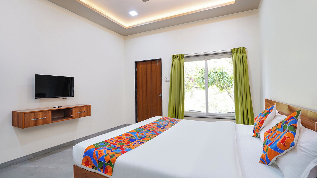 Photo of Bedroom in Tasgaon