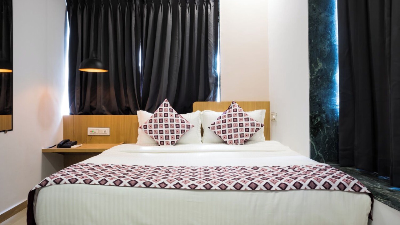 Photo of Bedroom in Surat