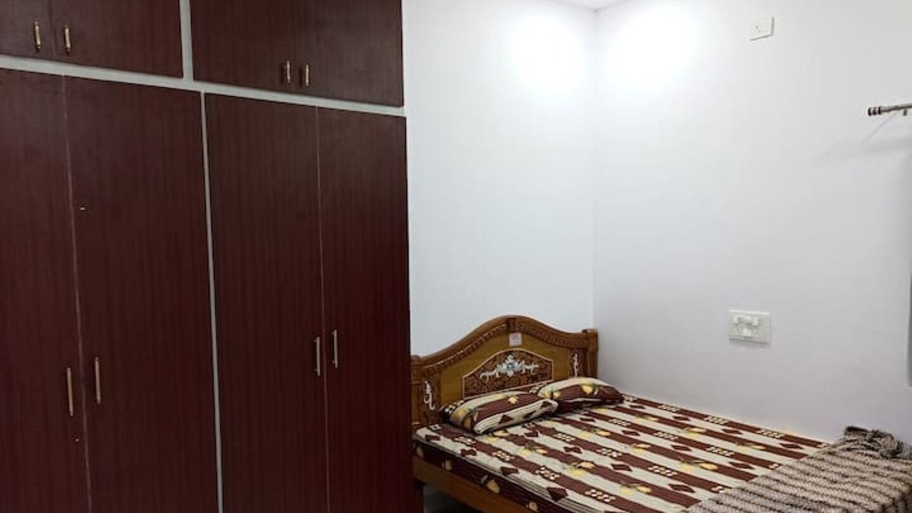 Photo of Bedroom in Dr AS Rao Nagar