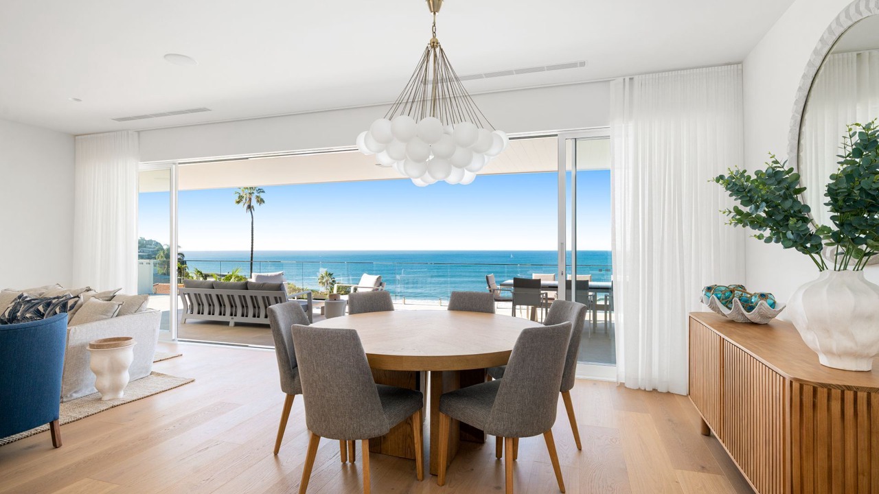 Photo of Others in Whale Beach