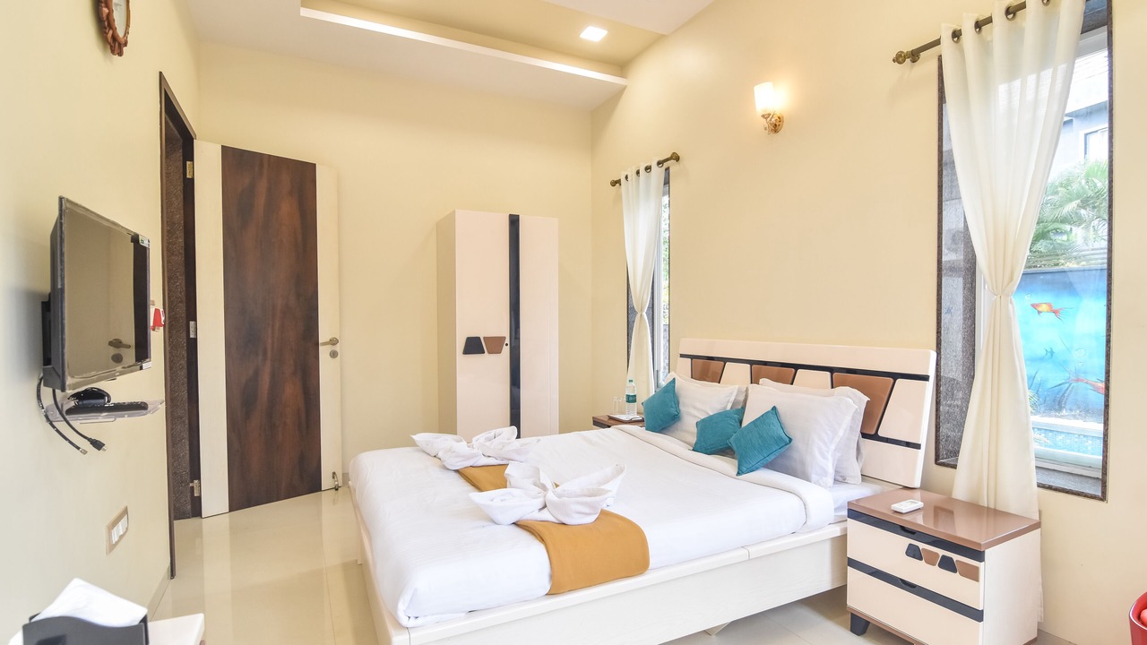 Photo of Bedroom in Lonavala