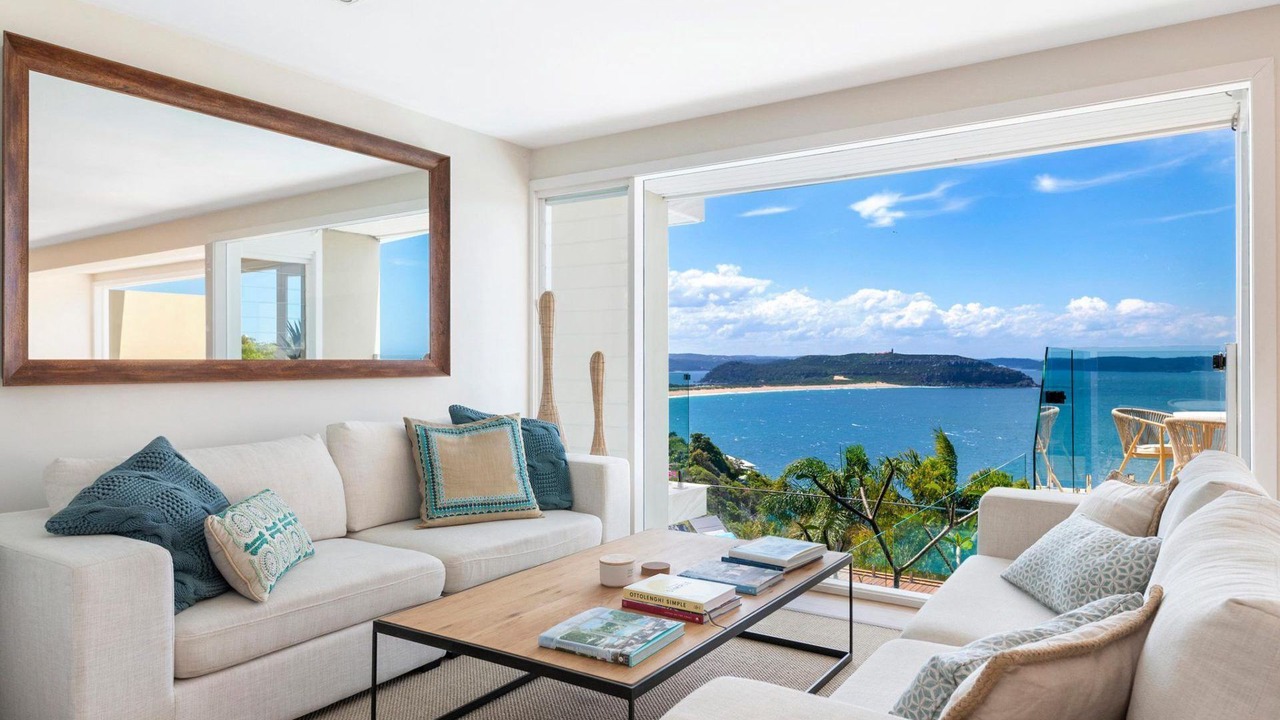 Photo of Livingroom in Palm Beach