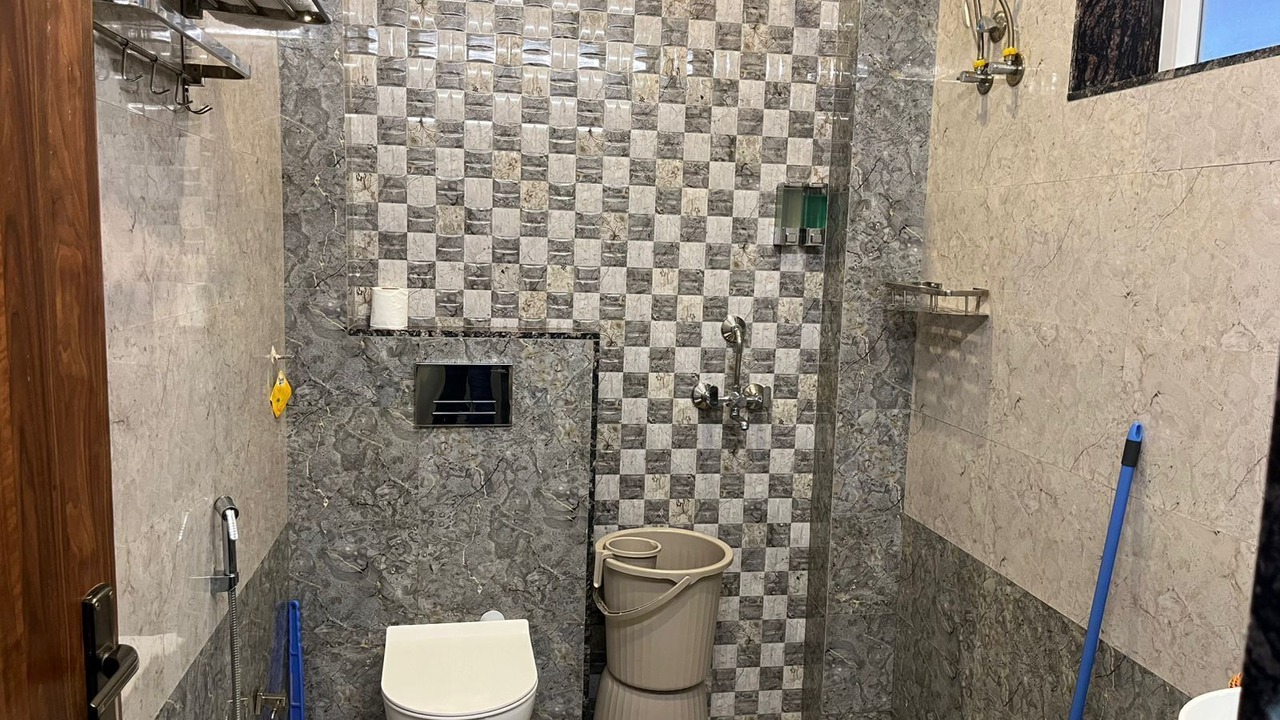 Photo of Bathroom in Bani Park