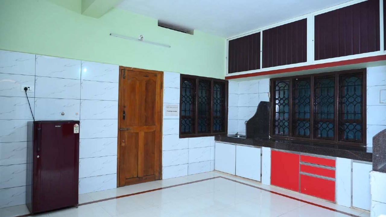 Photo of Bedroom in Murudeshwara