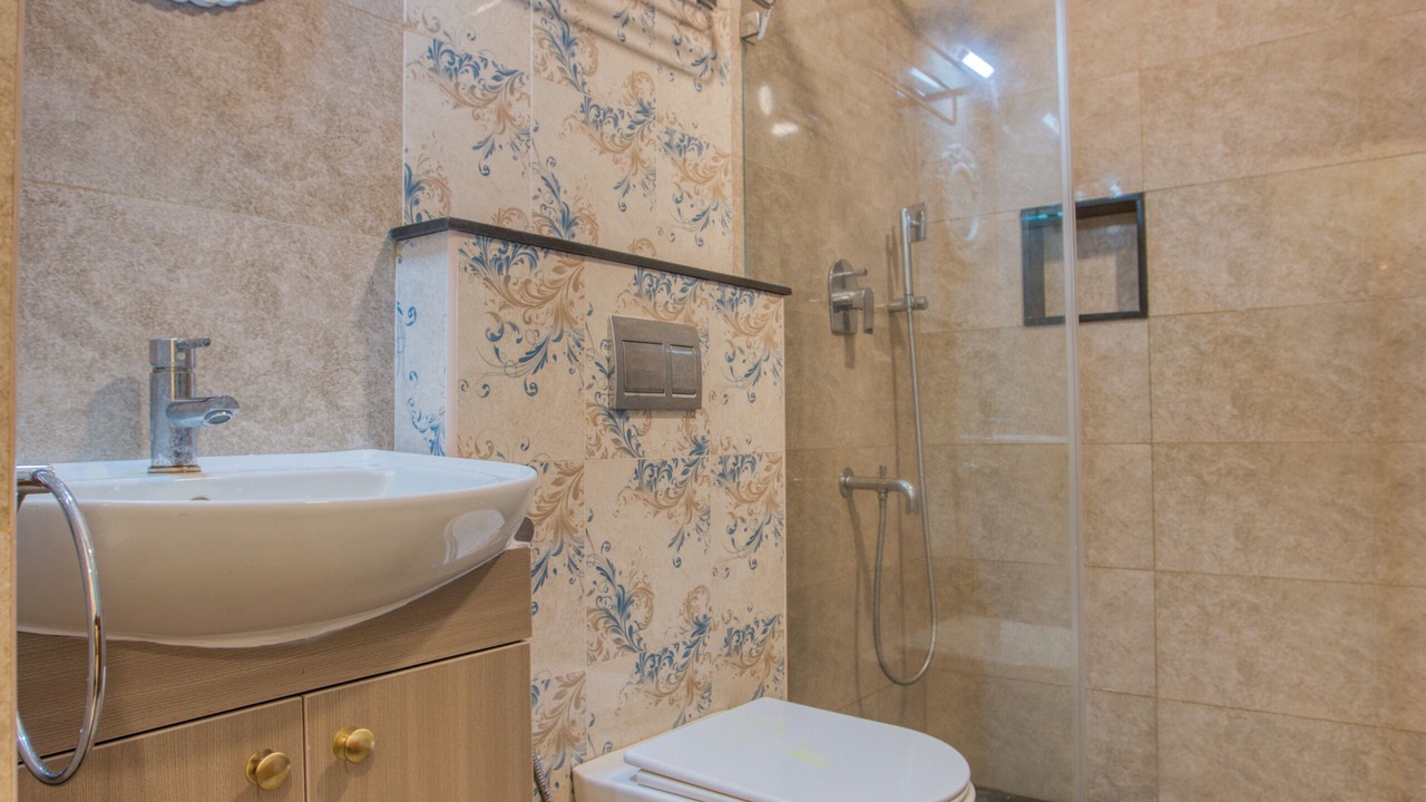 Photo of Bathroom in White Town