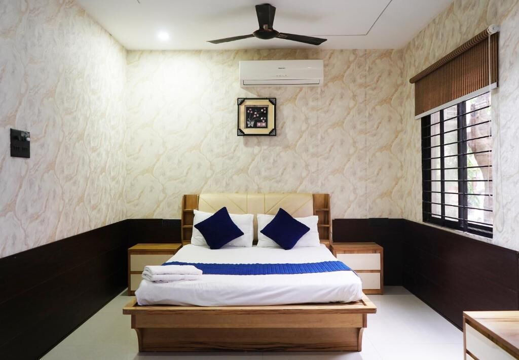 Photo of Bedroom in Indore