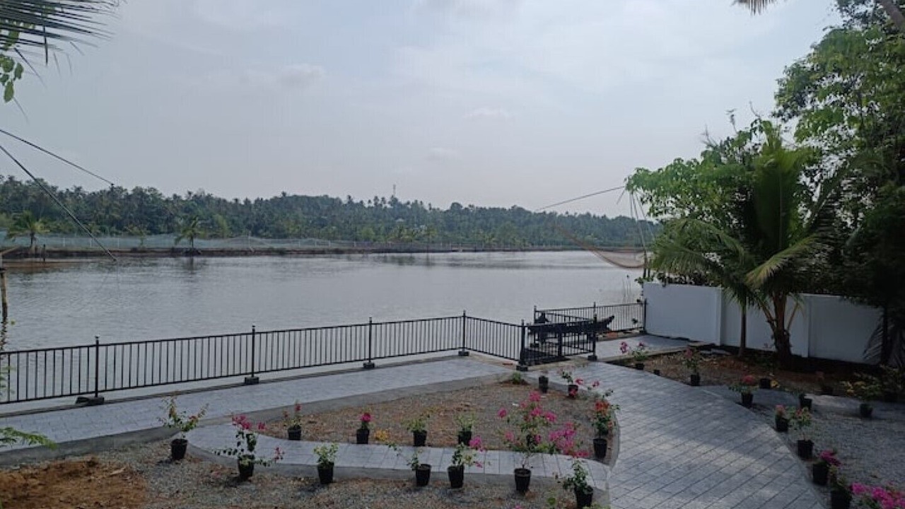 Photo of Outdoor in Puthenvelikara