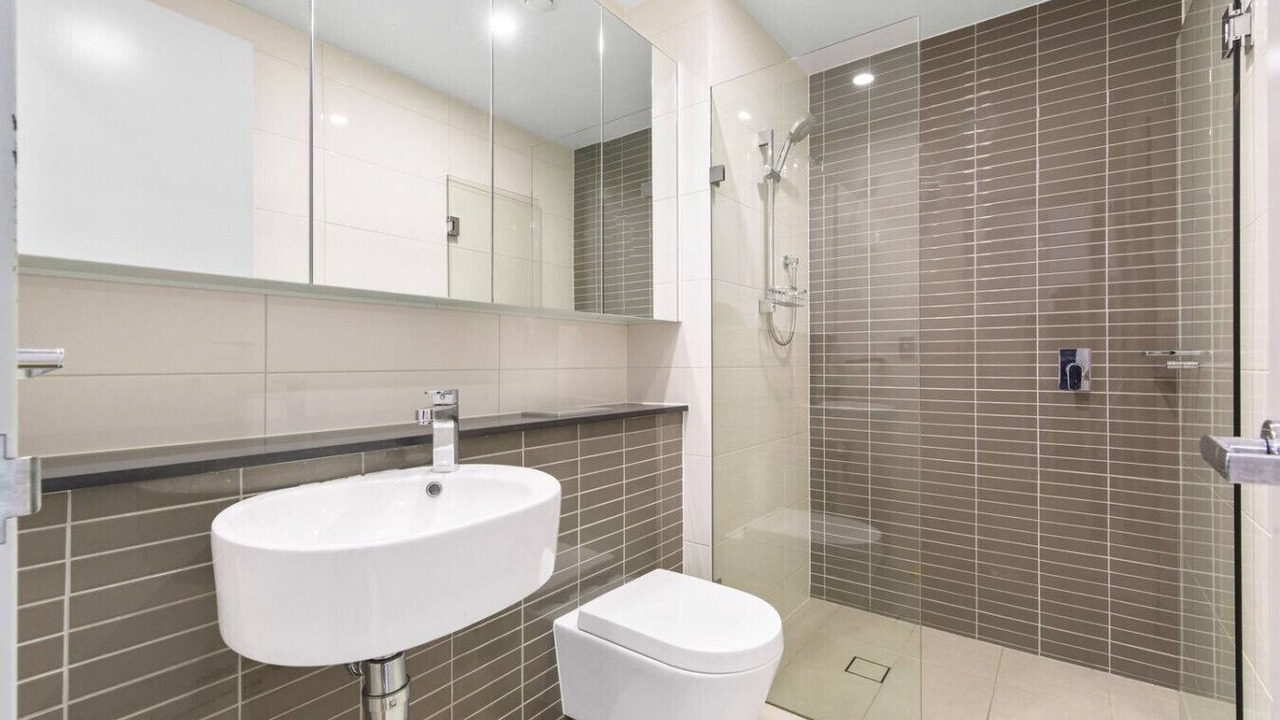 Photo of Bathroom in Zetland
