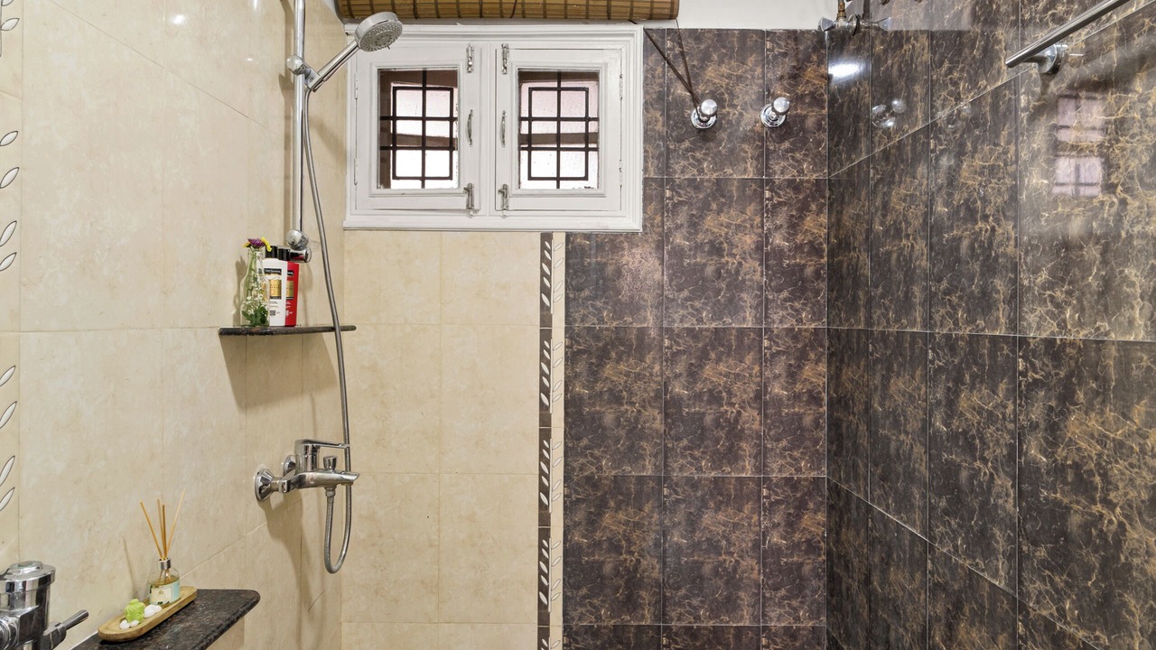 Photo of Bathroom in Agara
